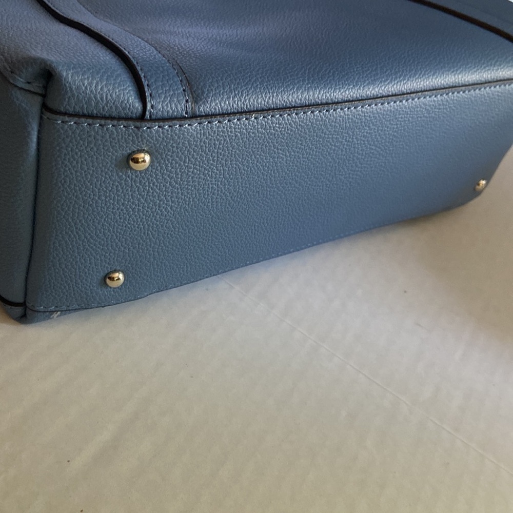 New GUESS Blue Tote - Picture 7 of 13